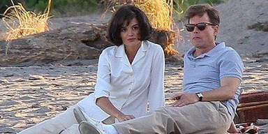 Holmes startet als Jackie Kennedy durch