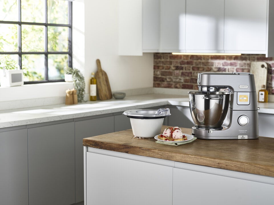 Erdbeer-Bananen-Eis ganz einfach selber machen!