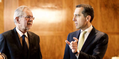 Bundespräsident und Kanzler im selben Flugzeug