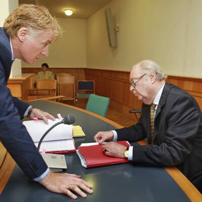 Ein weiterer Zeuge soll gehört werden.