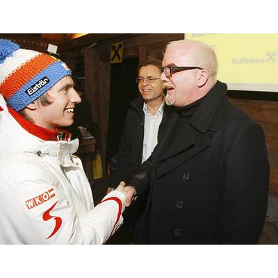 Party im Raiffeisen-Haus: VIP-Reigen in Kitz startet