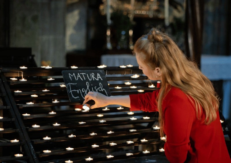Göttlicher Beistand per Handy: Kirche schickt Matura-Segen