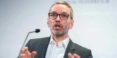 Kick und FPÖ gegen Maskenpflicht im Parlament