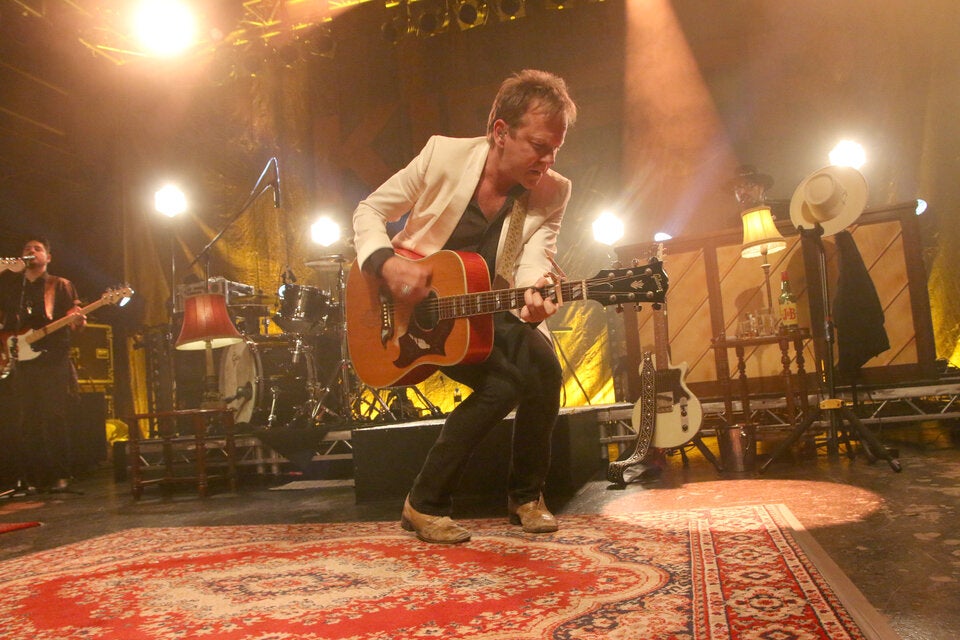 Gewinnspiel: oe24 bringt sie zu Kiefer Sutherland