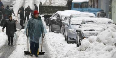 Ausnahmezustand am Balkan: Schneechaos