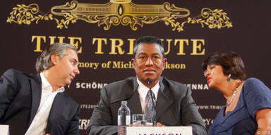 Kindel (l) und Jackson wollen Konzert in London nachholen