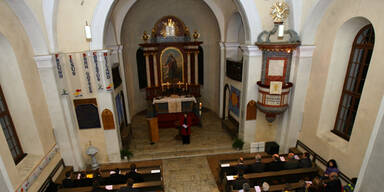 Tete-a-tete in Schwarzw&auml;lder Kirche