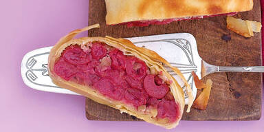 Kirschstrudel