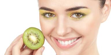 10 Geheimwaffen | Diese Lebensmittel sorgen für schöne Haut