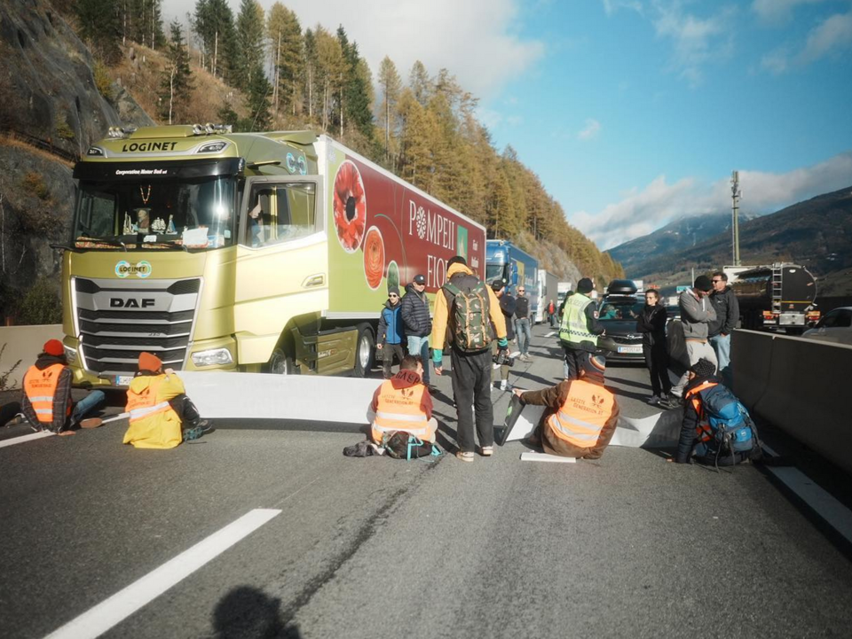 Letzte Generation/Facebook