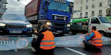 Die ersten vier Klima-Kleber stehen heute vor Gericht