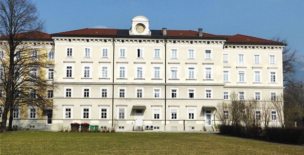 Von Nonne missbraucht – vom Staat 