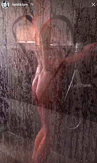 Klum: Heiße Internet-Show unter Dusche