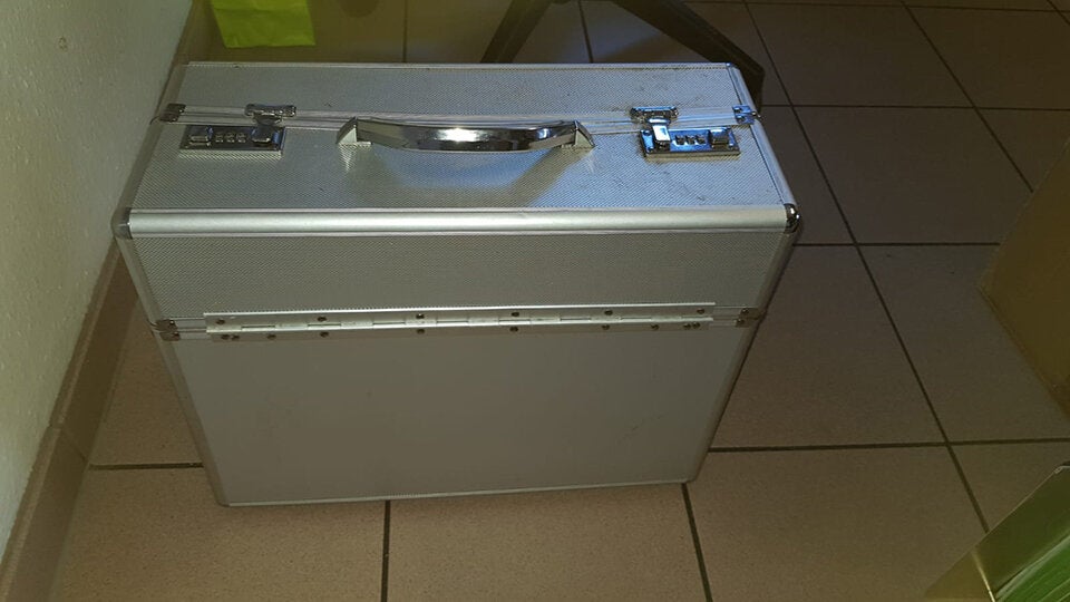 Backwarenzusteller brutal überfallen: 1.000 Euro für Hinweise ausgelobt