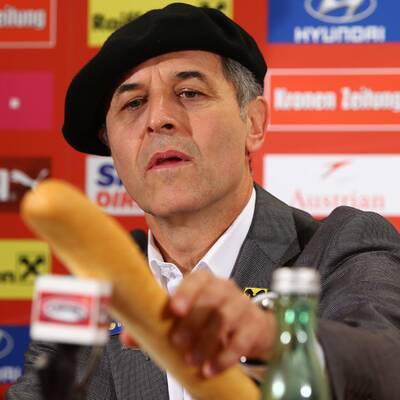 Koller als Franzose verkleidet