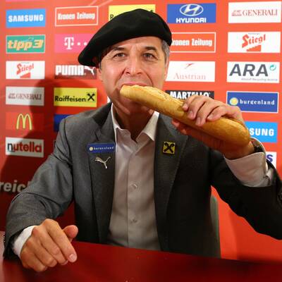 Koller als Franzose verkleidet