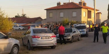 Mob &uuml;berf&auml;llt kurdische Familie: 7 Tote