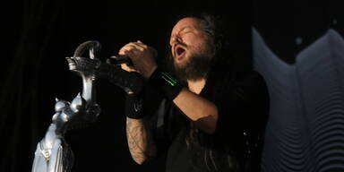 Korn starten Nova Rock-Festival mit Mega-Show