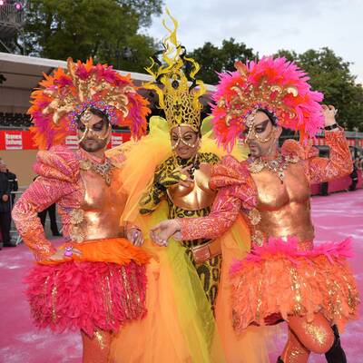 Die schrägsten Kostüme am Life Ball