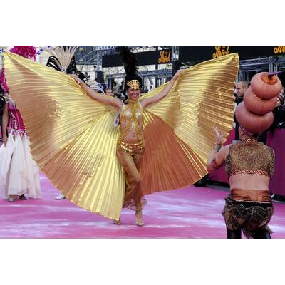 Die schrägsten Kostüme am Life Ball