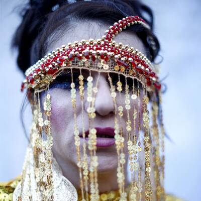 Die schrägsten Kostüme am Life Ball