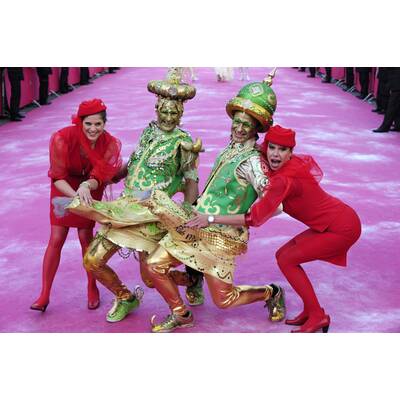 Die schrägsten Kostüme am Life Ball