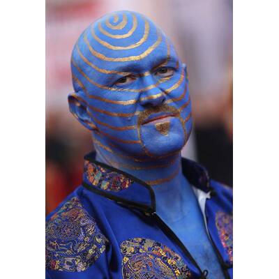 Die schrägsten Kostüme am Life Ball