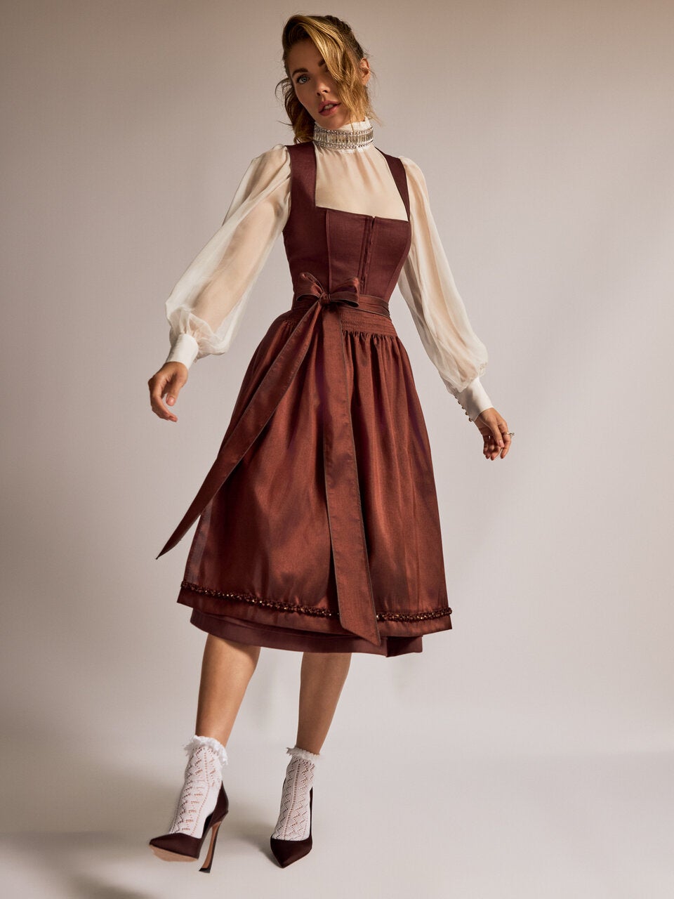 Krüger Dirndl x Victoria Swarovski