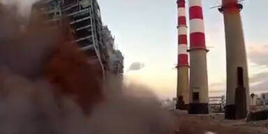 Florida: Sprengung von riesigen Kraftwerk