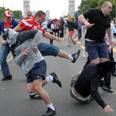 Schwere Ausschreitungen in Warschau