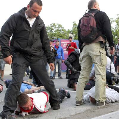 Schwere Ausschreitungen in Warschau