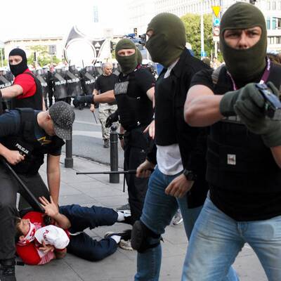 Schwere Ausschreitungen in Warschau