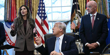 Trump und Kristi Noem