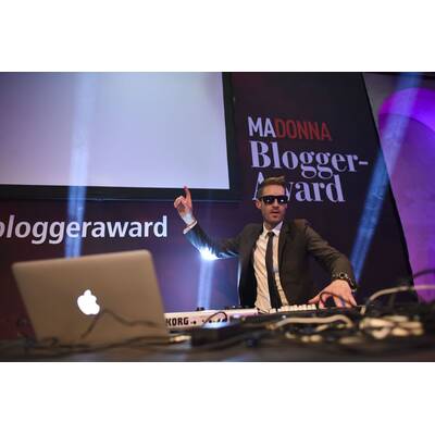 MADONNA Blogger Award