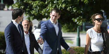Kanzler Kurz bei Regierungsklausur eingetroffen