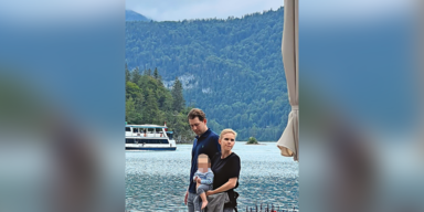 Ex-Kanzler Kurz: Urlaub mit Baby am Wolfgangsee