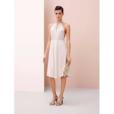 Schicke Looks für die Sommerhochzeit