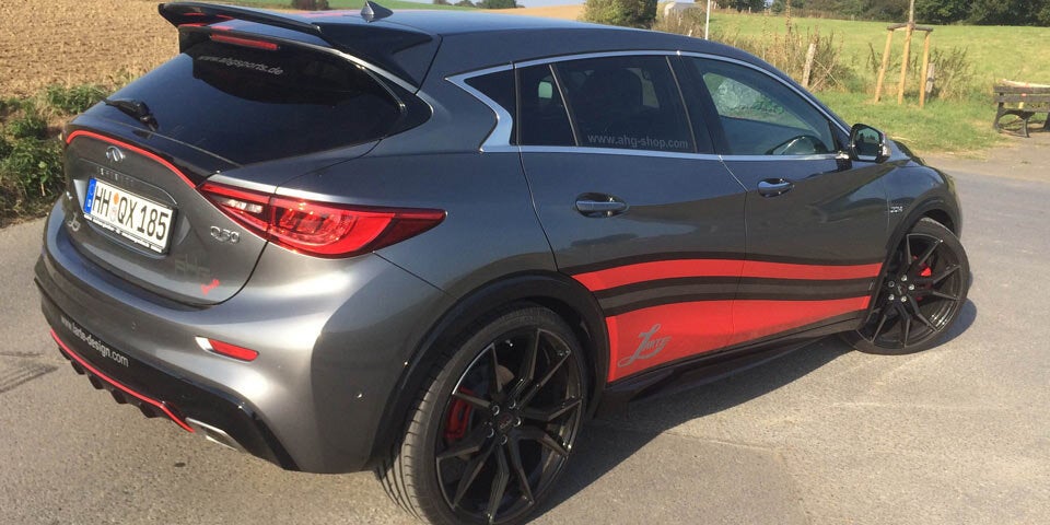 Nachgeschärfter Infiniti Q30 fällt auf