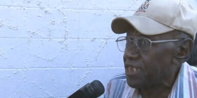 100-j&auml;hriger Lenker rast in Kindergruppe