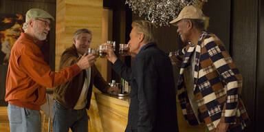 Freeman und De Niro lassen Puppen tanzen