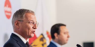 LH Thomas Stelzer und LH-Stv. Manfred Haimbuchner