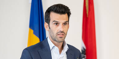 FP&Ouml;-Landbauer dr&auml;ngt SP&Ouml;-BM-Stadler: St. P&ouml;lten brauch Stadtbus LUP