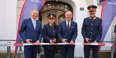 Er&ouml;ffnung Polizeiinspektion Landhaus