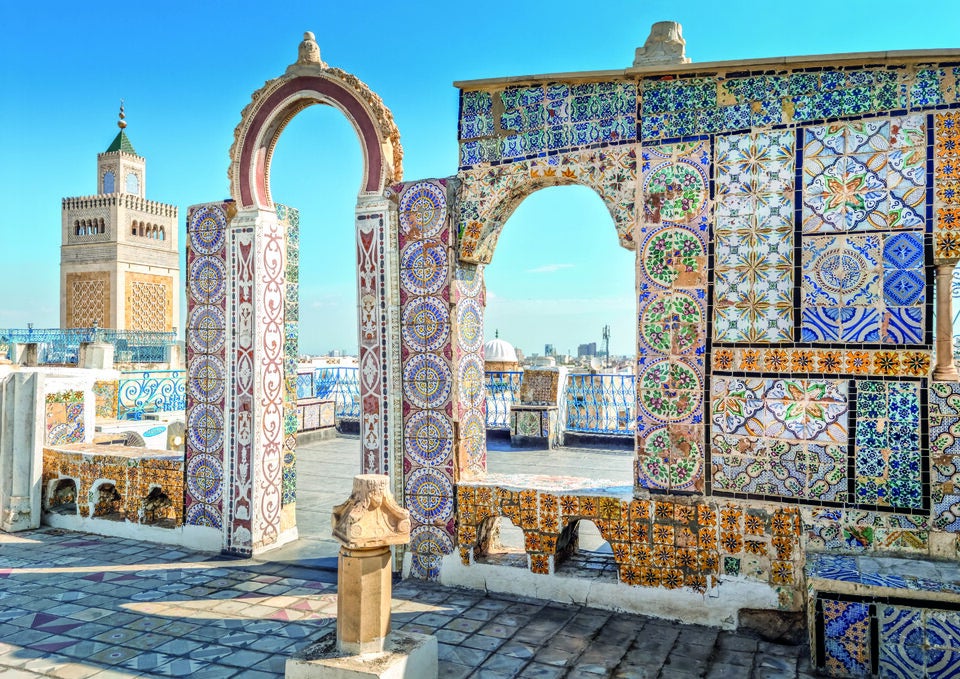 La Goulette/Tunesien. Kreuzfahrtschiffe legen nicht direkt in Tunis an, sondern in der vorgelagerten Hafenanlage von La Goulette.