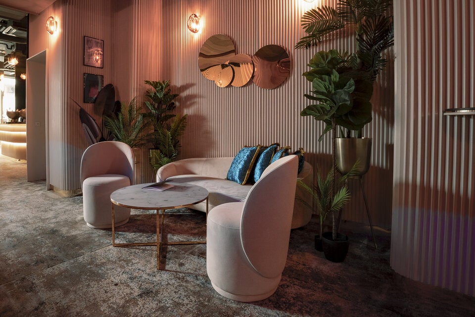 Neue Szene-Bar im Herzen Wiens: La Dorée feiert glanzvolle Eröffnung