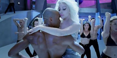 Lady Gaga lässt Hüllen fallen 
