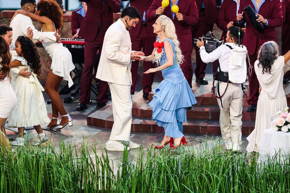 Chart-Hammer: Bad Bunny schafft nach Super Bowl bei uns doppelte Nummer 1