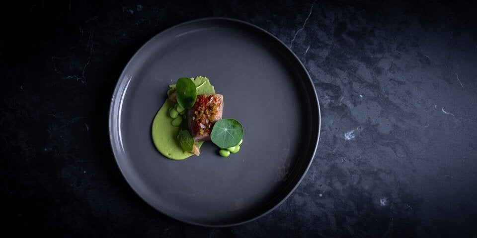 Lammrücken mit Erbsencreme