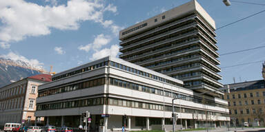 LandesgerichtInnsbruckPaM00