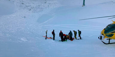 Lawinenunfall Hochf&uuml;gen Freerider